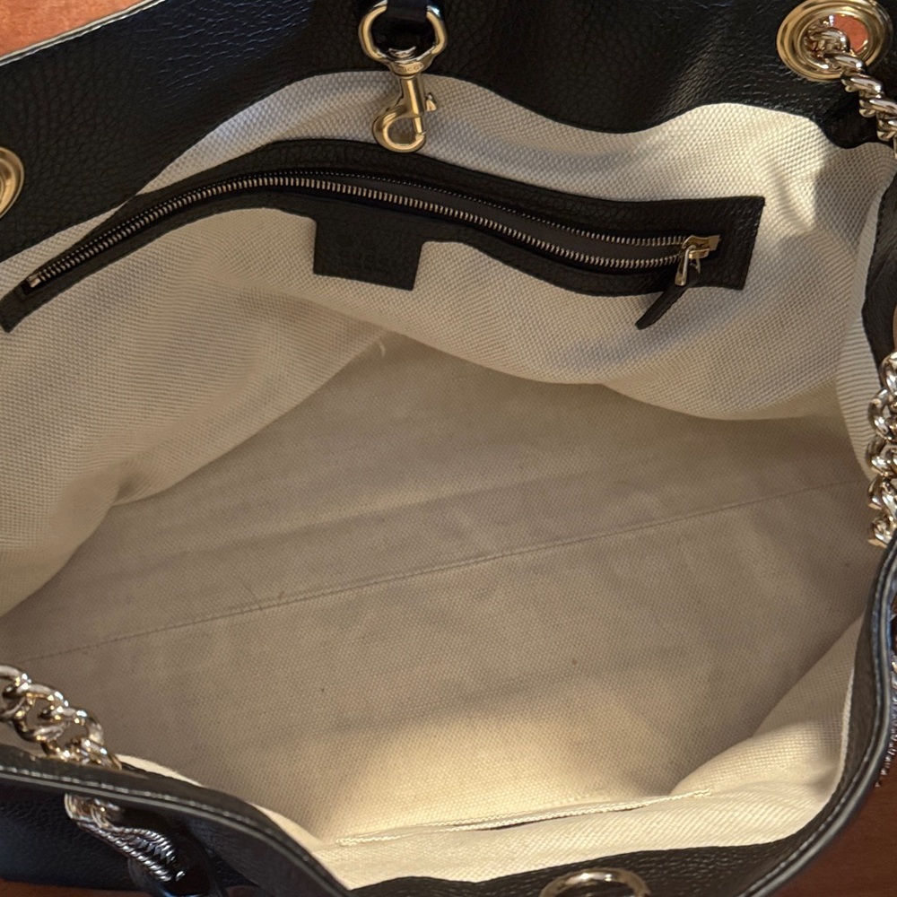 Gucci Black Leather Chain Shoulder Bag - Picture 3 of 7